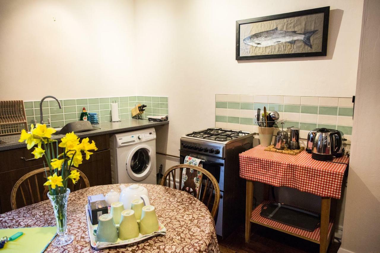 Butlers Quarters Apartment Cairndow Esterno foto